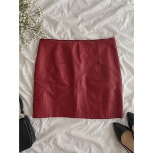 Fahsyee Burgundy Red Faux Leather Mini Skirt Geometric Seam Detail Size L